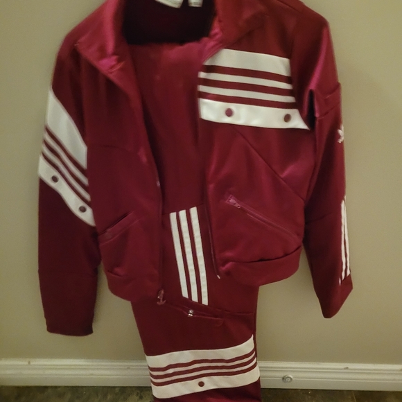 Addidas tracksuit - Picture 1 of 3
